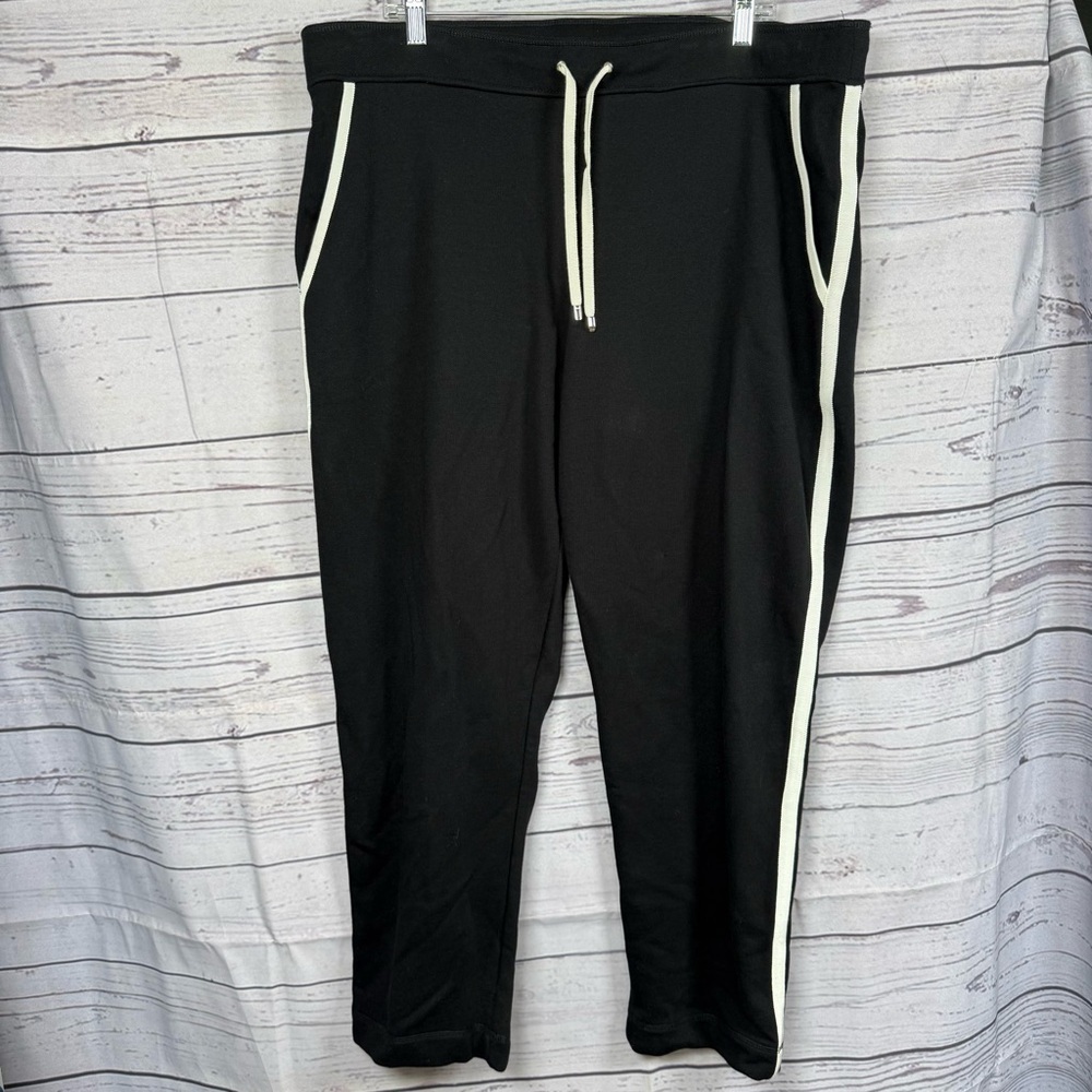ESCADA Sport Women’s Black Track crop Pants Size XL white stripe w pockets